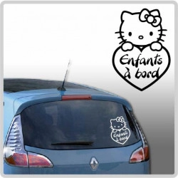 Sticker Bébé à Bord - Hello Kitty Coeur